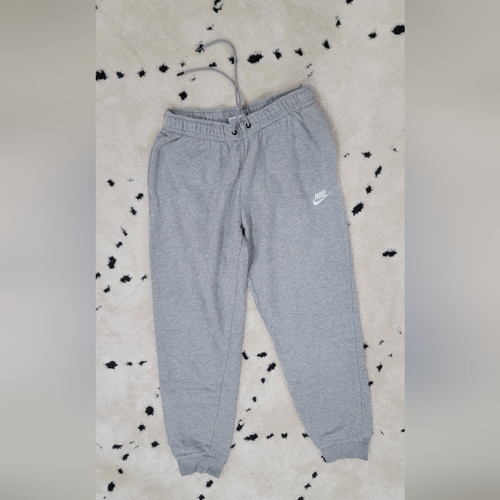 Nike  Gray Jogger Pants For Girls 12-16